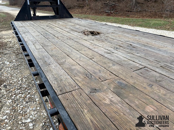 2018-lamar-fg02322c-32'-t/a-gooseneck-flatbed-trailer-image-17