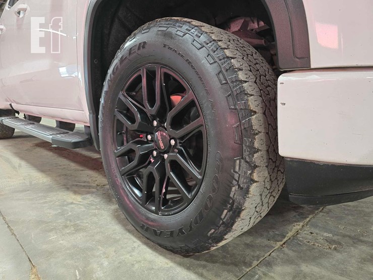 2021-gmc-sierra-1500-image-21