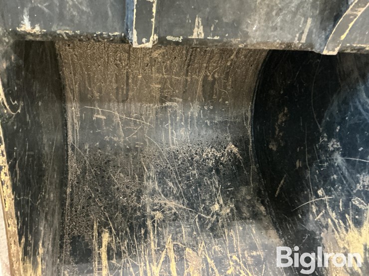 2023-deere-60g-image-17