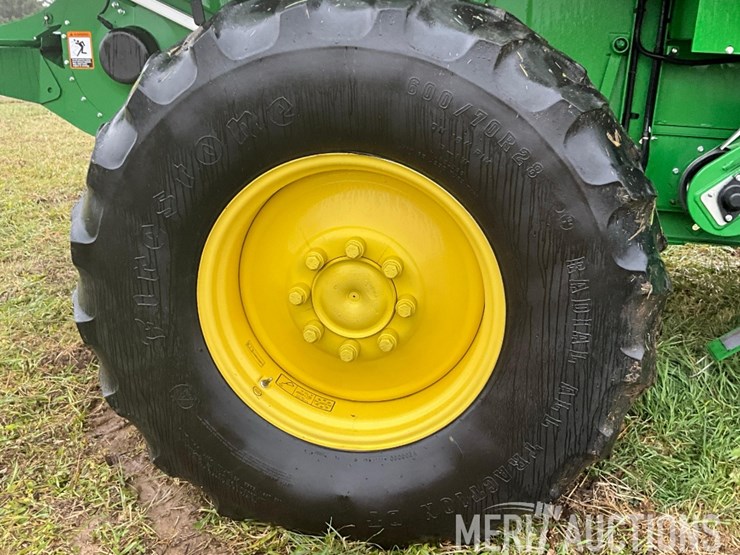 2015-john-deere-s660-image-28