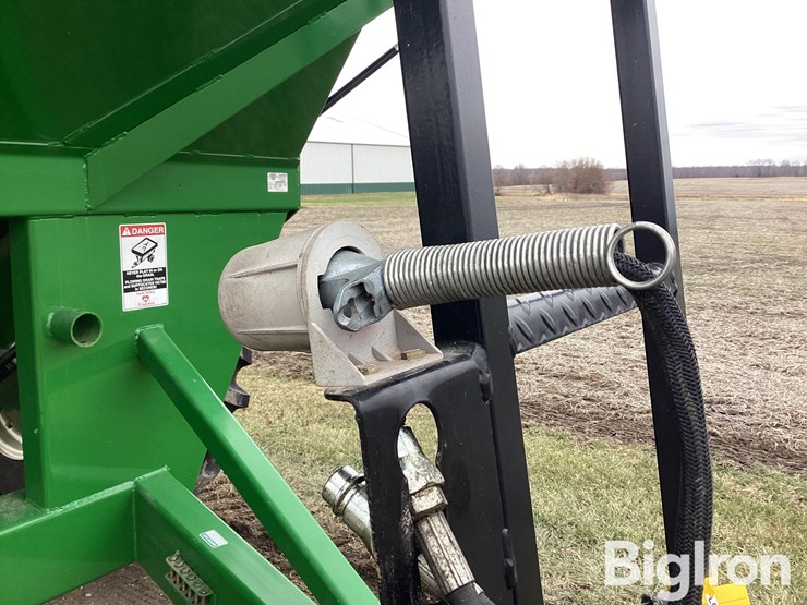 2011-brent-782-image-14