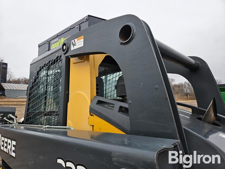 2012-deere-333d-image-14