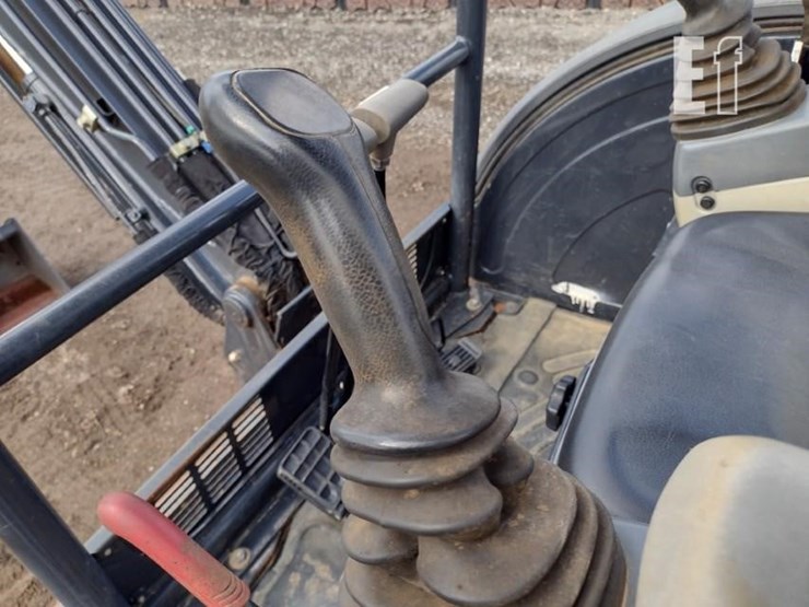 2022-deere-26g-image-10