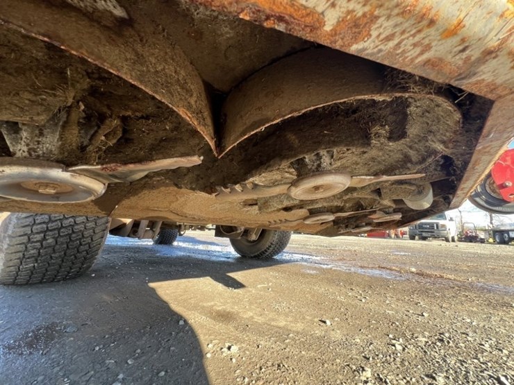 2017-toro-groundsmaster-5910-rotary-mower-image-12