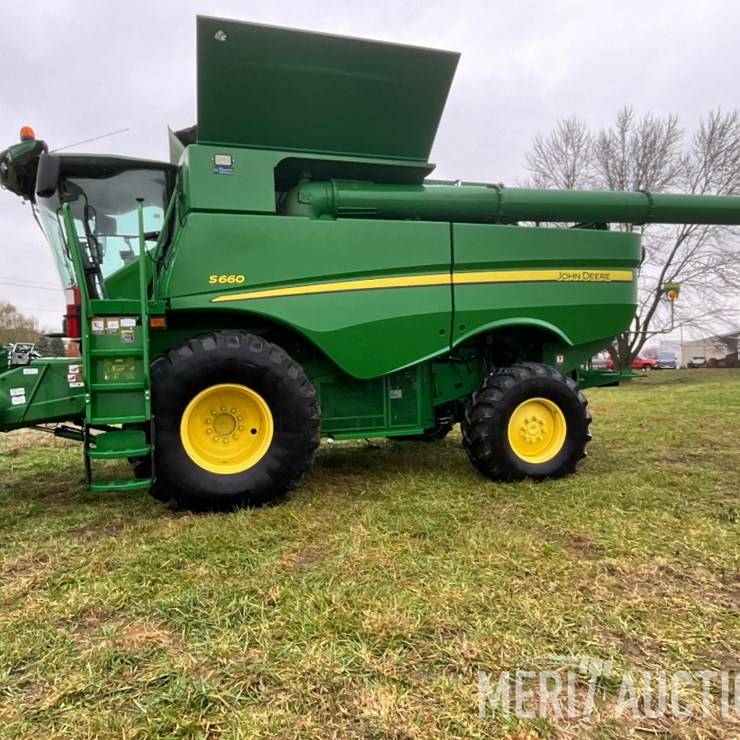 2015 JOHN DEERE S660