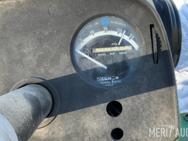 john-deere-4430-image-39