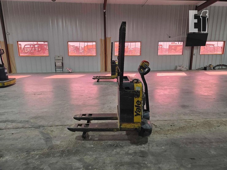 2009-yale-mpb040e-image-5