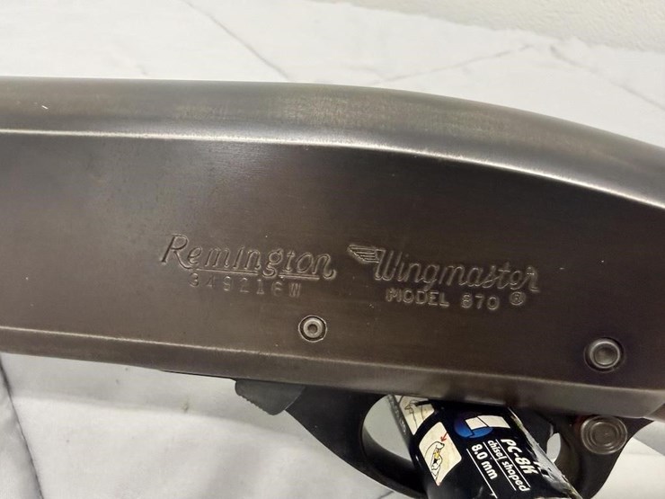 remington-wingmaster-870-16-gauge-shotgun-image-5