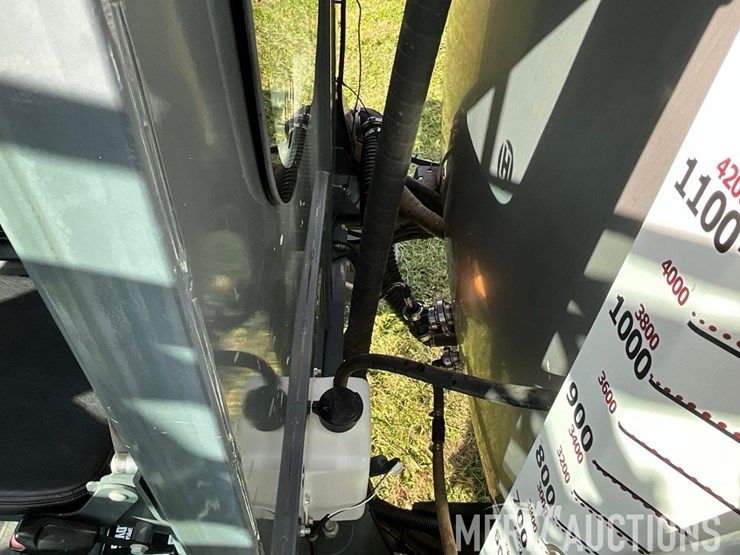 2010-hagie-sts14-image-65