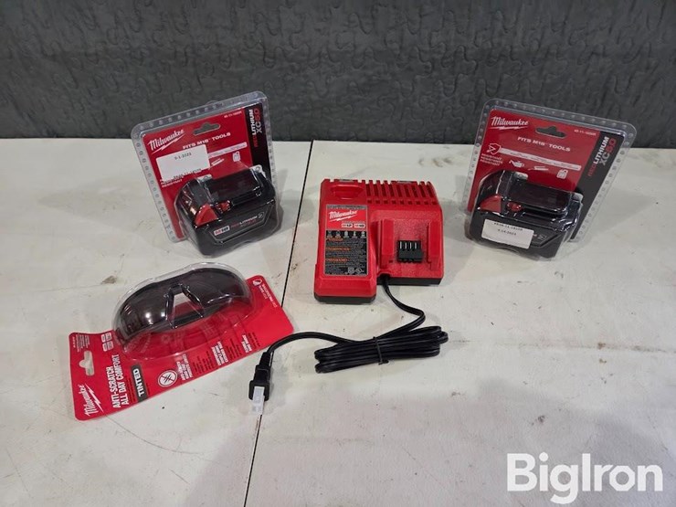 milwaukee-red-lithium-xc5.0-batteries-w/charger-image-2
