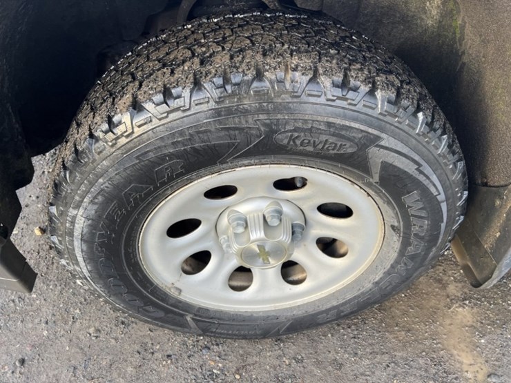 2016-chevrolet-silverado-1500-image-15