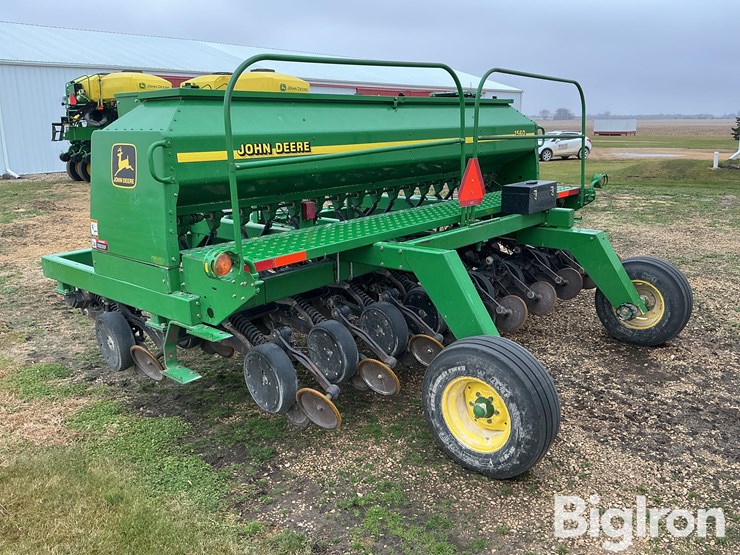 1999-john-deere-1560-image-7