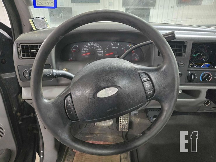 2004-ford-f350-image-10