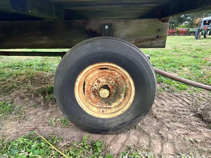 hay-rack-on-running-gear-image-40