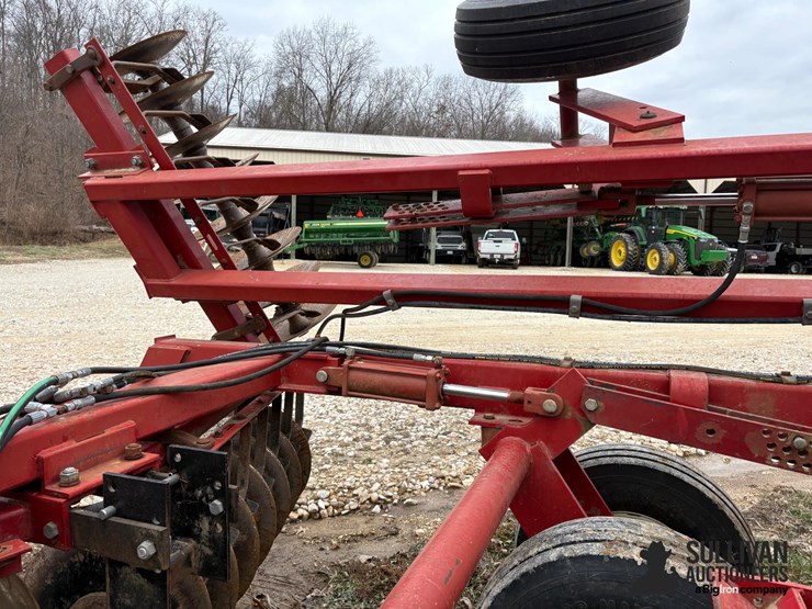 case-ih-3900-image-16