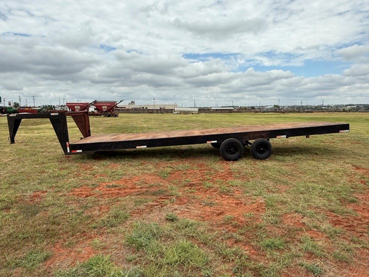 #58-•-gooseneck-flatbed-image-5