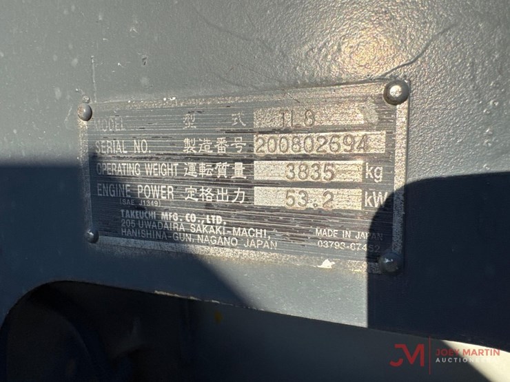 2016-takeuchi-tl8-image-11
