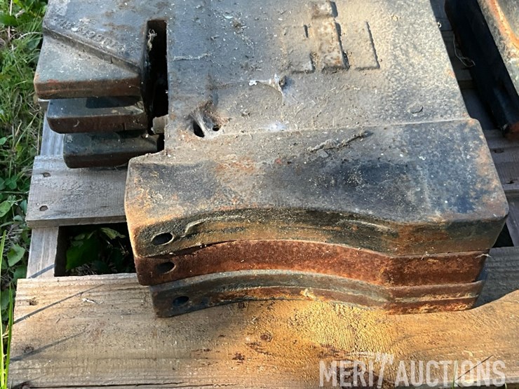 (3)-ih-suitcase-weights-image-5