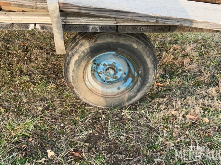 16ft.-hay-rack-on-running-gear-image-21