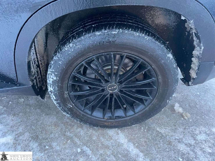 2010-bmw-x5-image-22