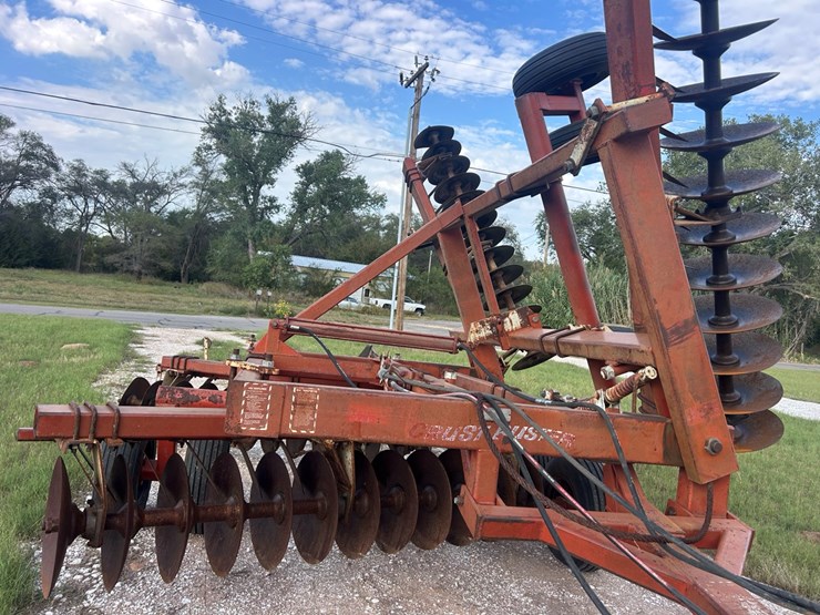 crust-buster-offset-image-12