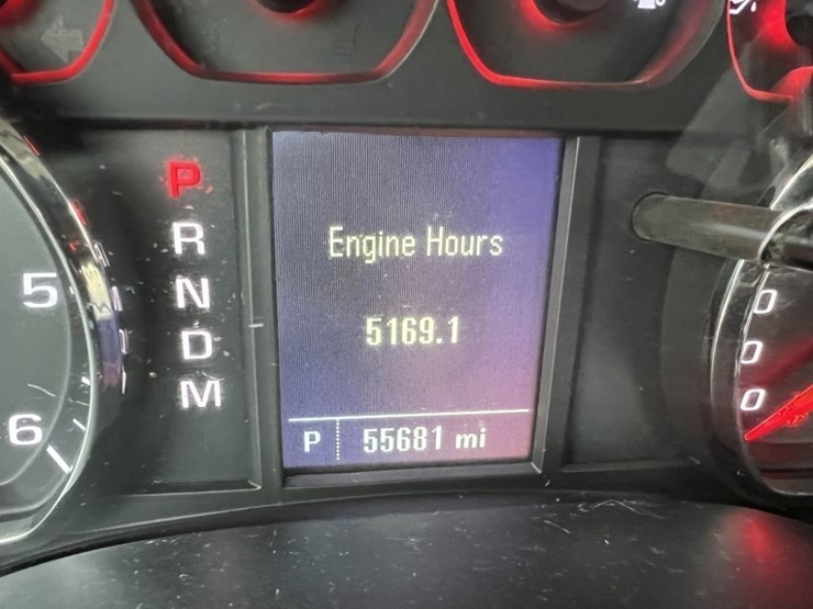 2016-chevrolet-silverado-1500-image-27