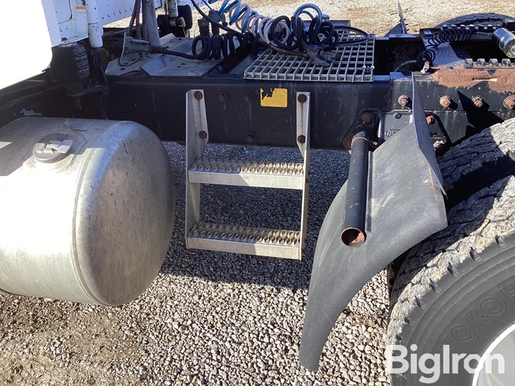 1995-peterbilt-377-image-20