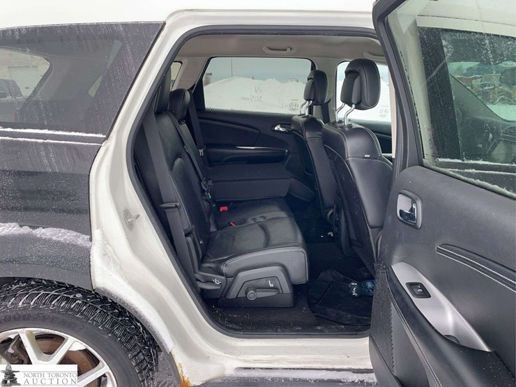 2014-dodge-journey-image-26