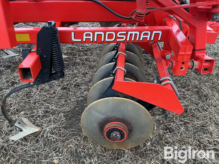 2013-kuhn-krause-6200-27-image-16