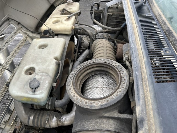 2002-sterling-l7500-image-72