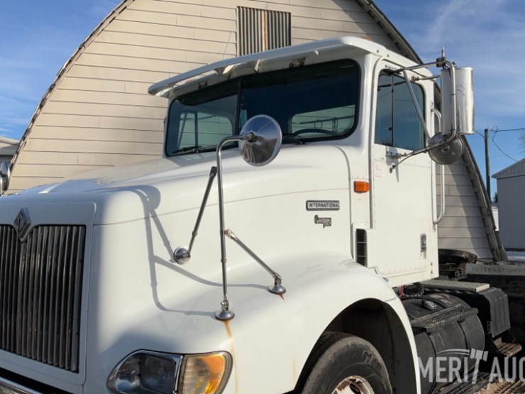 1999-international-9100-image-11