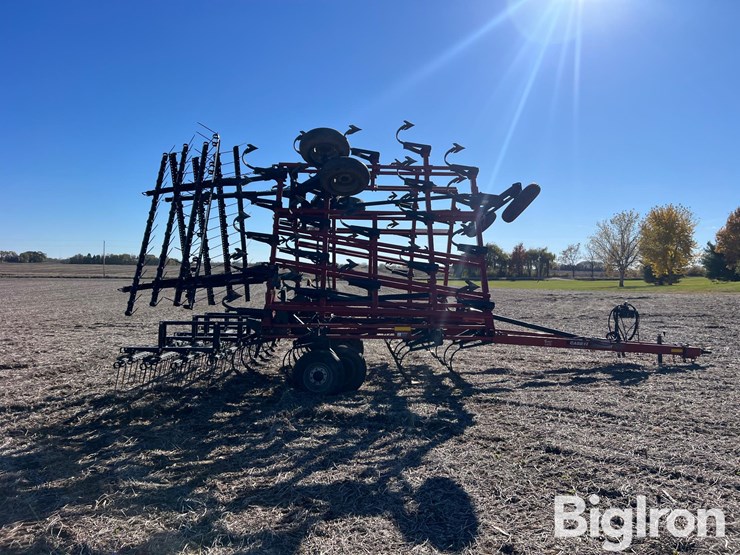 2014-case-ih-200-image-4