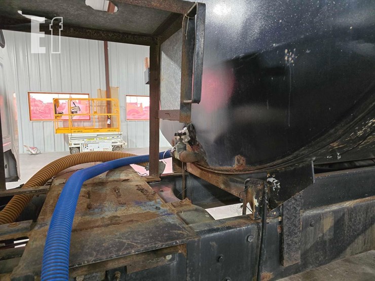 1998-ford-f800-image-16