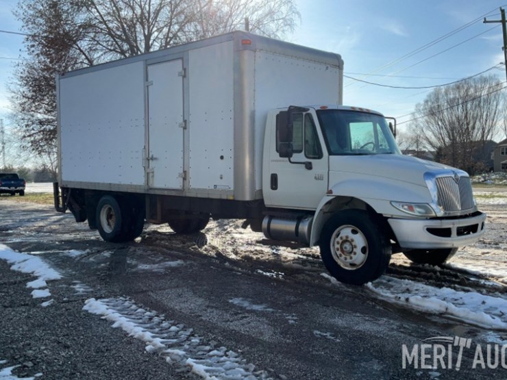 2007-international-durastar-4300-image-6