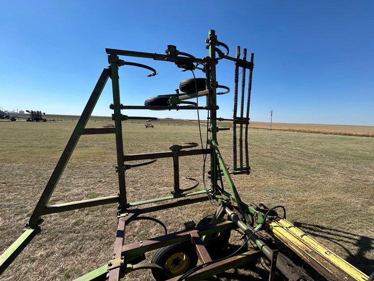 john-deere-1600-image-9