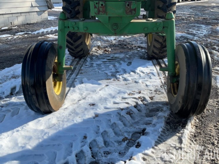 john-deere-4430-image-9