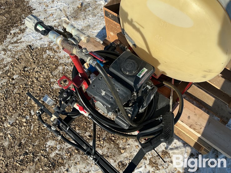 john-deere-gator-image-14