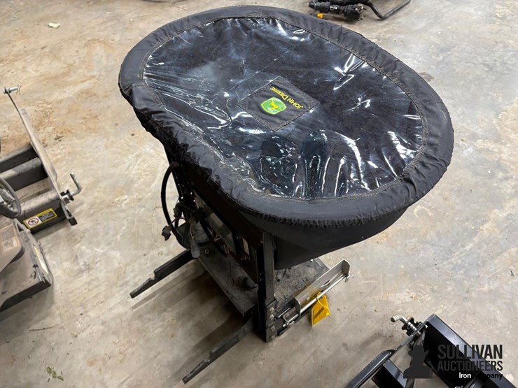 john-deere-gator-image-5