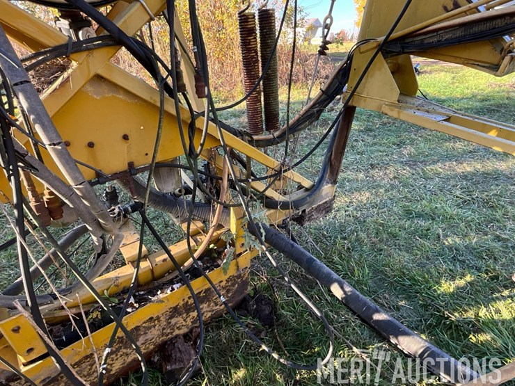 70ft.-sprayer-boom-image-31