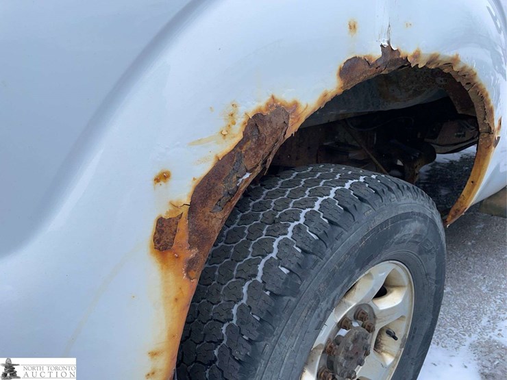 2013-ford-f350-image-29