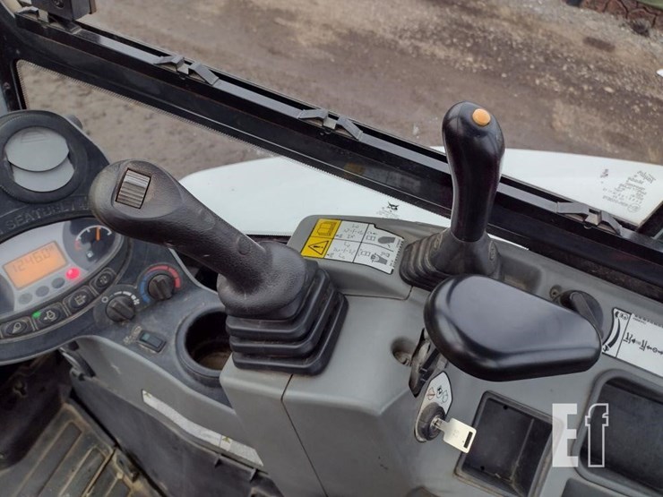 2021-bobcat-e35i-image-9