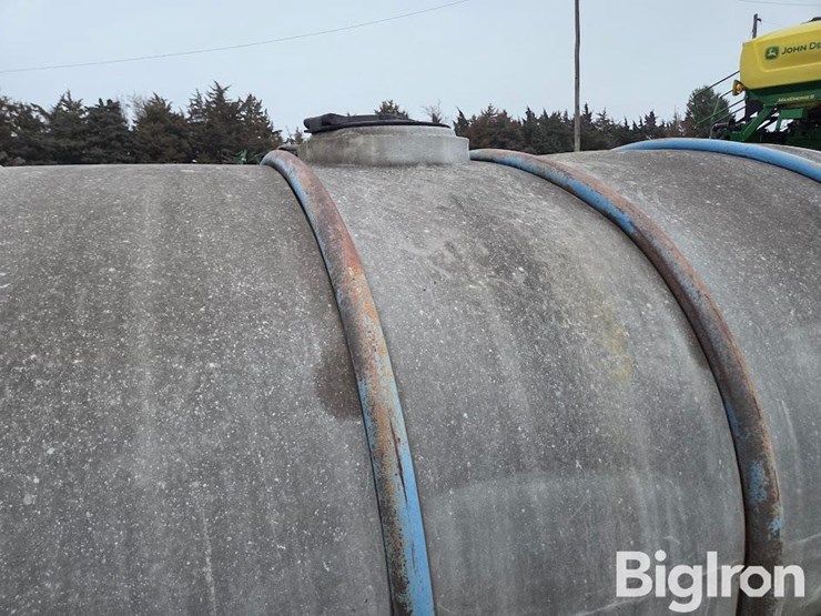 poly-storage-tank-image-13