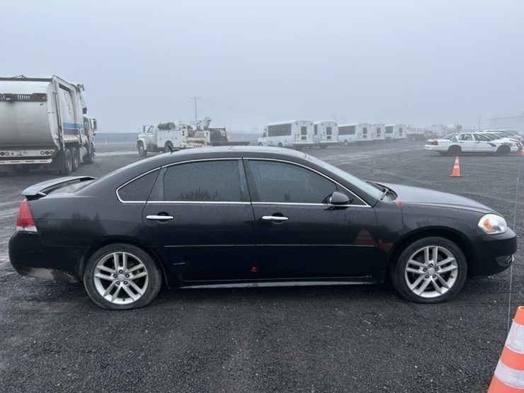 2013-chevrolet-impala-ltz-sedan-image-6