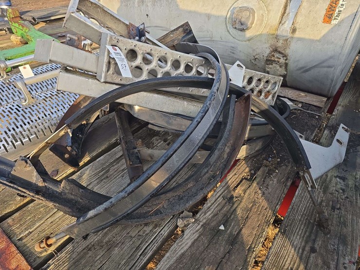 2-115-gallon-western-star-side-fuel-tanks-with-brackets-and-bands-image-3