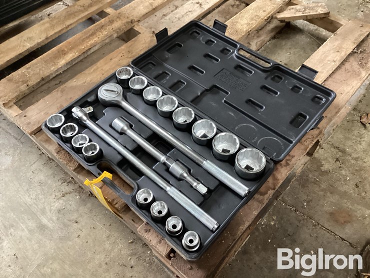 pittsburgh-20-piece-3/4”-drive-jumbo-socket-set-image-1