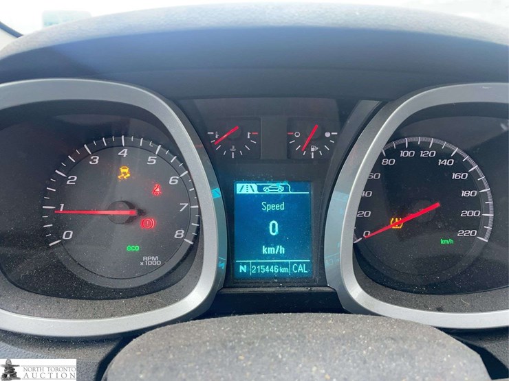 2015-chevrolet-equinox-image-12