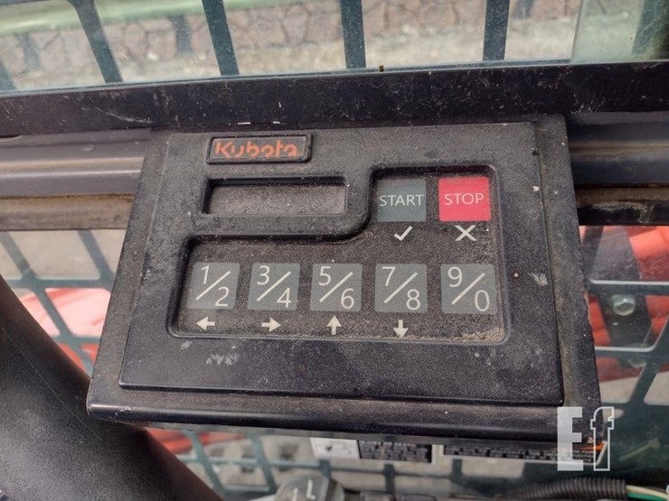 2019-kubota-svl95-2s-image-9