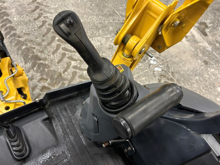 2021-deere-310sl-hl-image-58