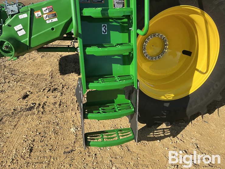 2025-john-deere-s7-800-image-10