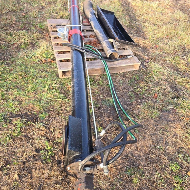 Hyd driven seed auger 14ft, has seed tube